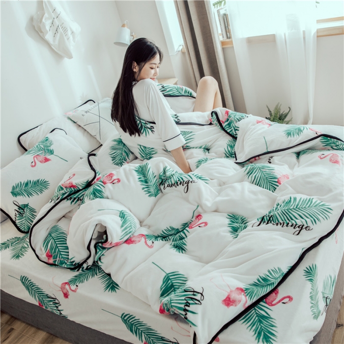 91家纺网 家纺一手货源 找家纺 昔可家纺 2018新款牛奶绒四件套 绿叶鸟