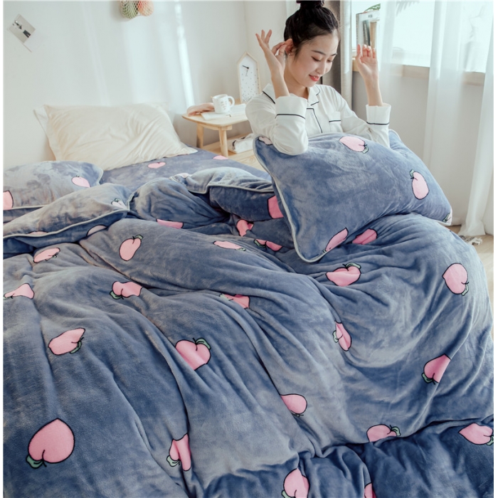 91家纺网 家纺一手货源 找家纺 昔可家纺 2018新款牛奶绒四件套 蜜桃-蓝