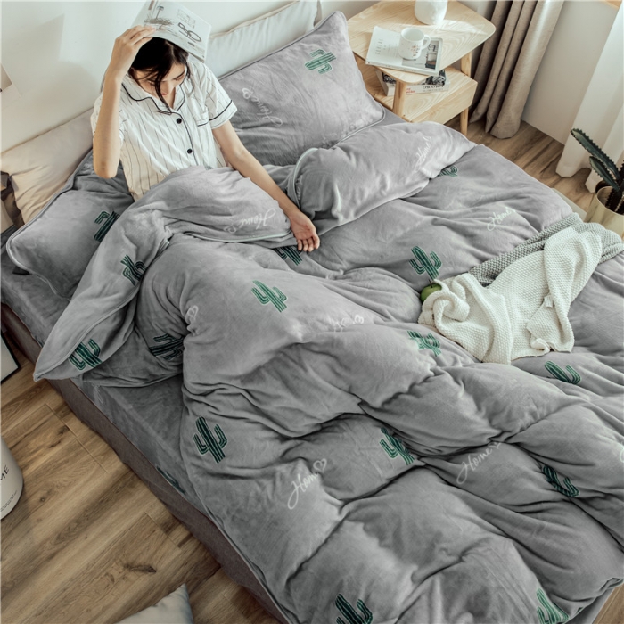 91家纺网 家纺一手货源 找家纺 昔可家纺 2018新款牛奶绒四件套 仙人掌