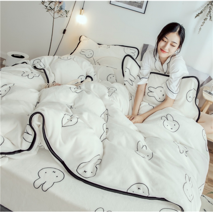 91家纺网 家纺一手货源 找家纺 昔可家纺 2018新款牛奶绒四件套 小兔乖乖