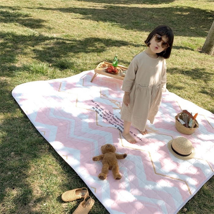 91家纺网 家纺一手货源 找家纺 昔可家纺 2019新款野餐垫 粉波浪