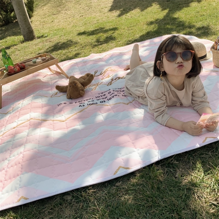 91家纺网 家纺一手货源 找家纺 昔可家纺 2019新款野餐垫 粉波浪