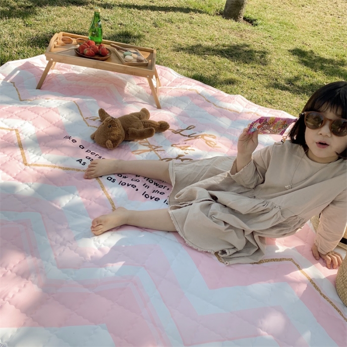 91家纺网 家纺一手货源 找家纺 昔可家纺 2019新款野餐垫 粉波浪