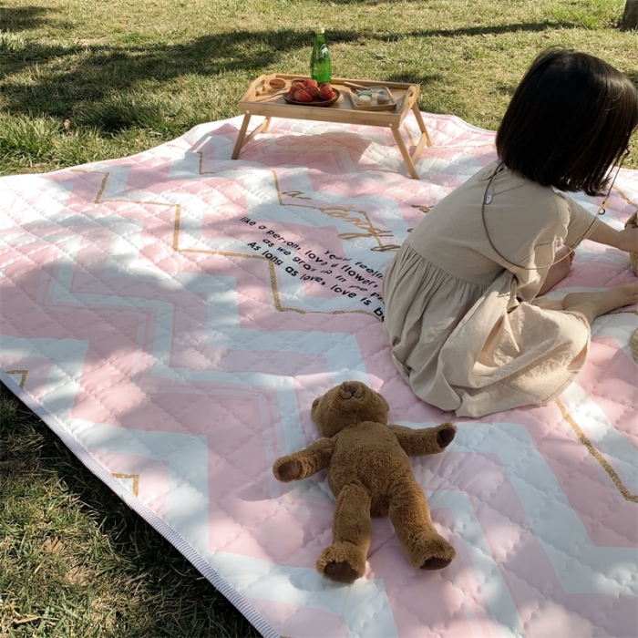 91家纺网 家纺一手货源 找家纺 昔可家纺 2019新款野餐垫 粉波浪