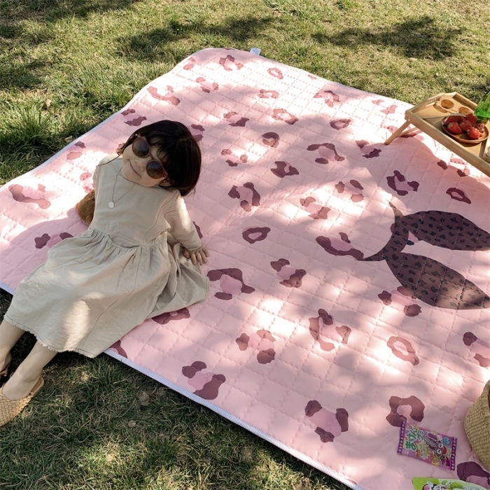 91家纺网 家纺一手货源 找家纺 昔可家纺 2019新款野餐垫 粉粉豹