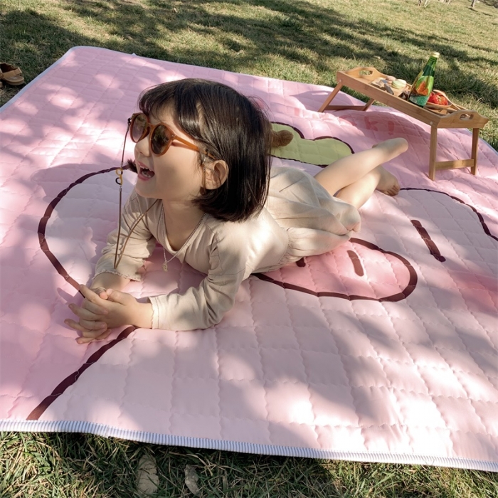 91家纺网 家纺一手货源 找家纺 昔可家纺 2019新款野餐垫 粉猪