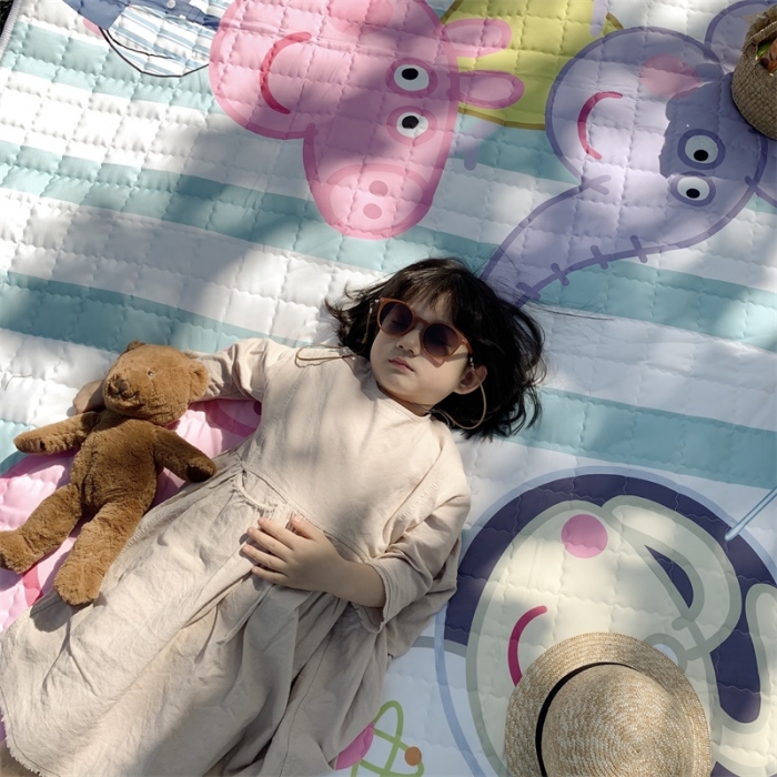 91家纺网 家纺一手货源 找家纺 昔可家纺 2019新款野餐垫 好朋友