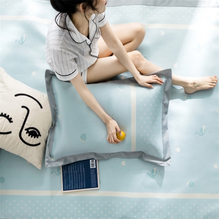 91家纺网 家纺一手货源 找家纺 昔可 2019新款太极石养生席新凉席 爱心草莓灰