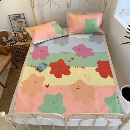 91家纺网 家纺一手货源 找家纺 昔可 2019新款牛奶冰丝软藤席 彩虹熊