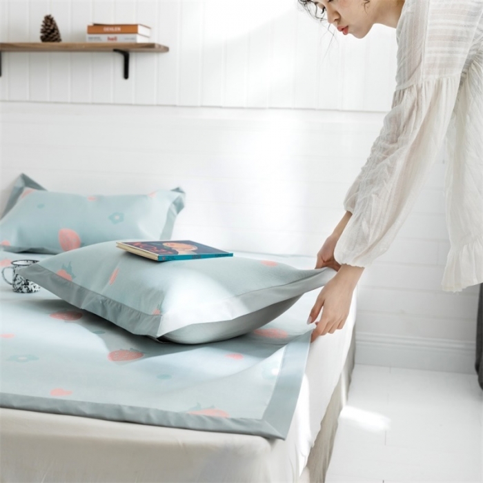 91家纺网 家纺一手货源 找家纺 昔可 2019新款太极石养生席新凉席 爱心草莓