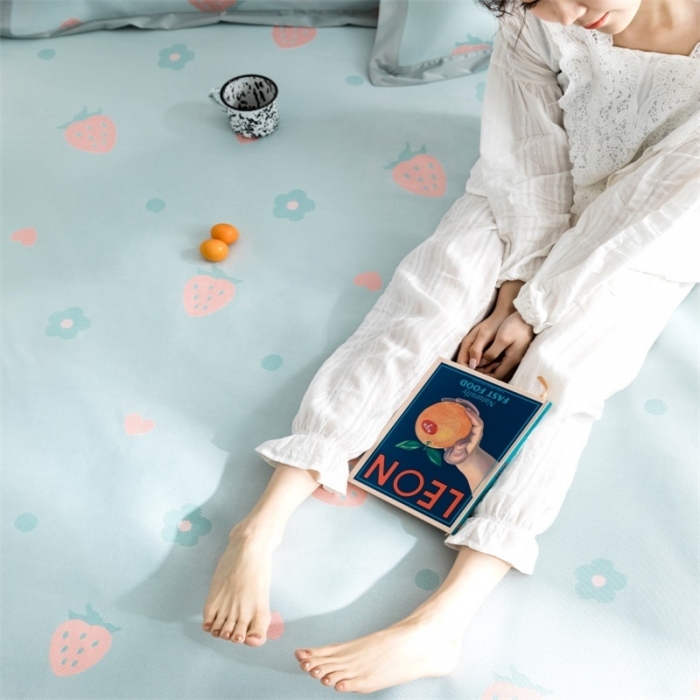 91家纺网 家纺一手货源 找家纺 昔可 2019新款太极石养生席新凉席 爱心草莓