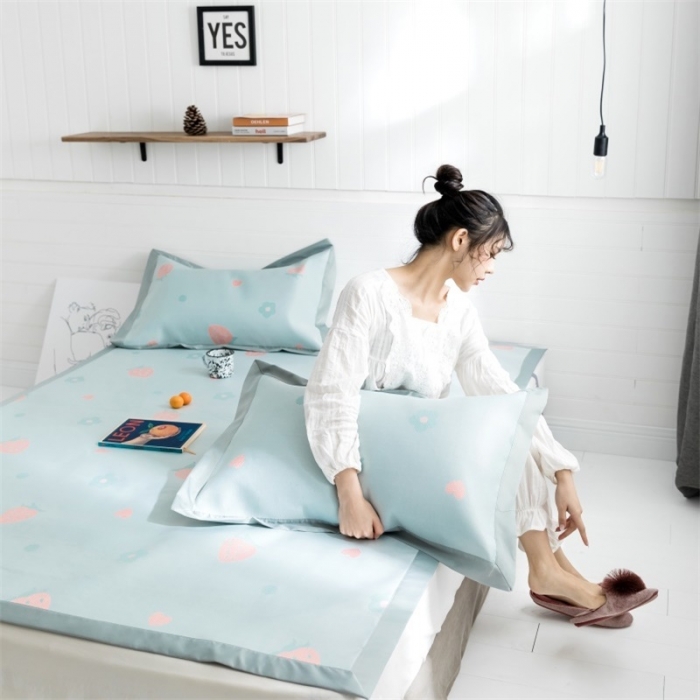 91家纺网 家纺一手货源 找家纺 昔可 2019新款太极石养生席新凉席 爱心草莓