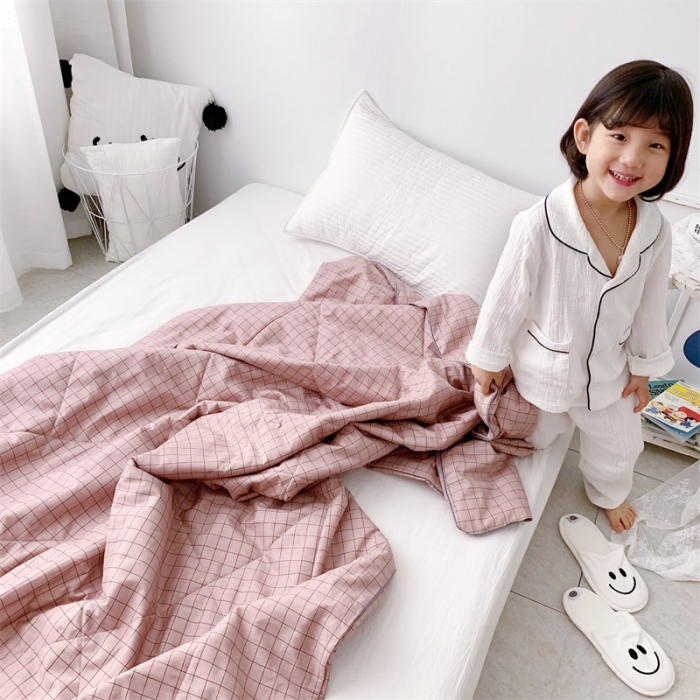 91家纺网 家纺一手货源 找家纺 昔可 2019新款纯棉夏被 粉格子