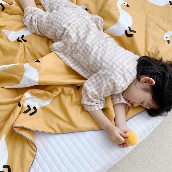 91家纺网 家纺一手货源 找家纺 昔可 2019新款纯棉夏被 童真