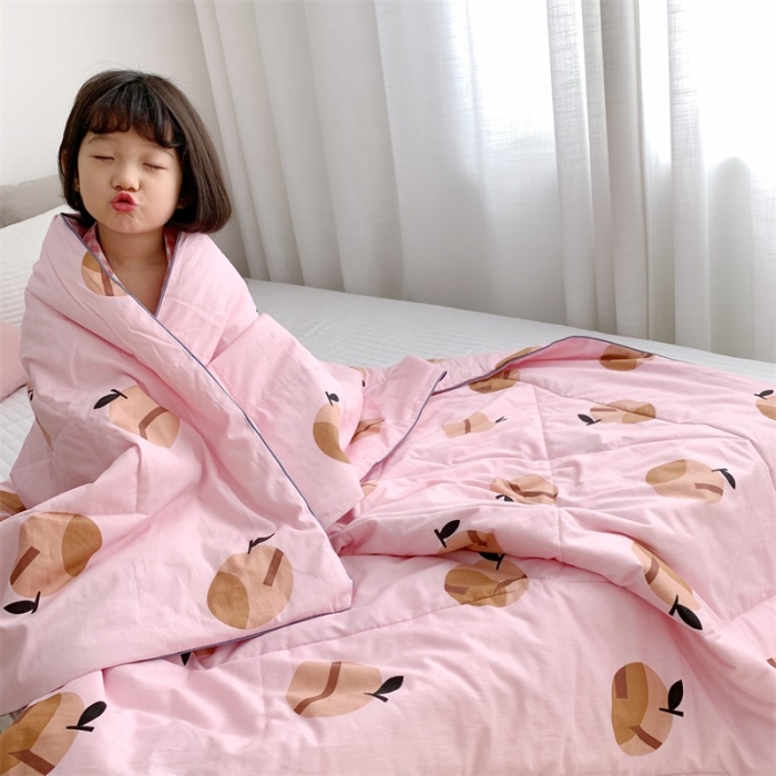 91家纺网 家纺一手货源 找家纺 昔可 2019新款纯棉夏被 小苹果