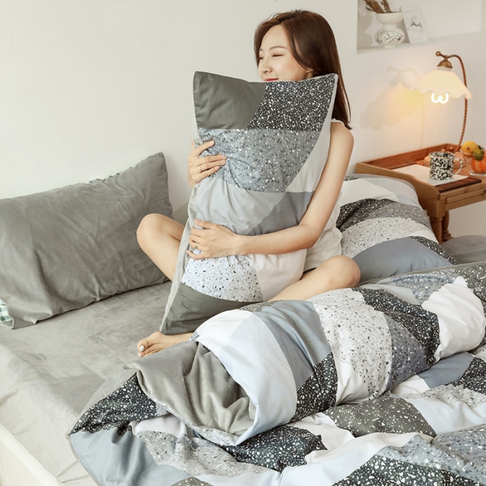 91家纺网 家纺一手货源 找家纺 （总）昔可 2019新款13372棉加绒简约系列四件套