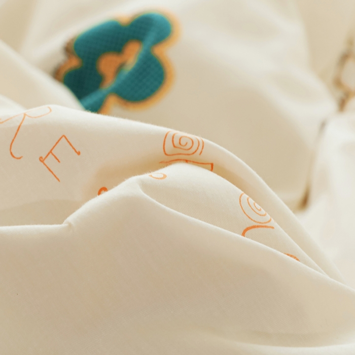 91家纺网 家纺一手货源 找家纺 昔可 2019新款13372棉加绒花卉系列四件套 白花