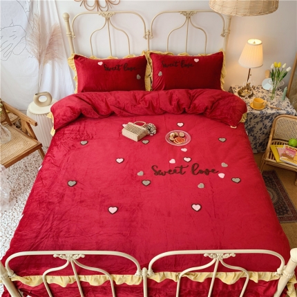 91家纺网 家纺一手货源 找家纺 昔可 2019新款宝宝绒毛巾绣四件套实拍图 酒红