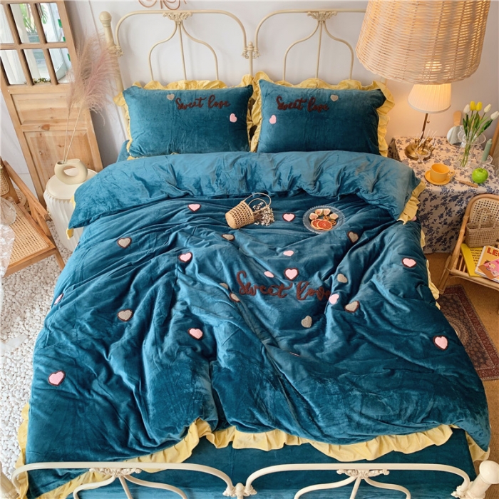 91家纺网 家纺一手货源 找家纺 （总）昔可 2019新款COCO宝宝绒毛巾绣四件套实拍图