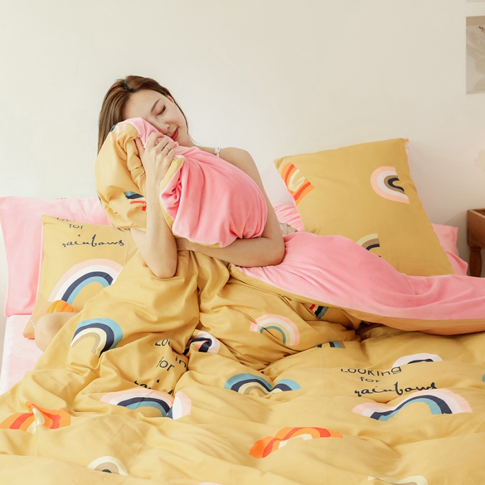 91家纺网 家纺一手货源 找家纺 昔可 2019新款13372棉加绒卡通系列四件套 彩虹-黄