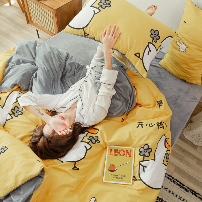 91家纺网 家纺一手货源 找家纺 昔可 2019新款13372棉加绒卡通系列四件套 加油鸭