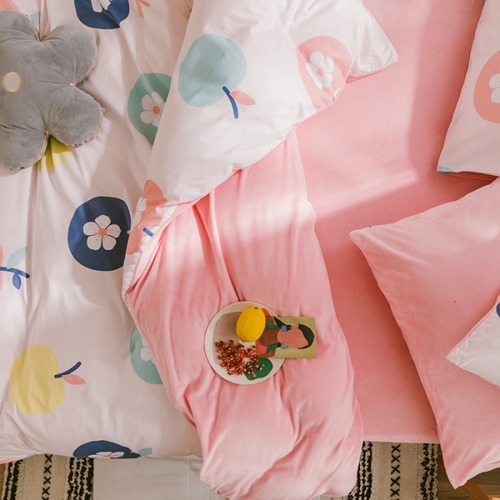 91家纺网 家纺一手货源 找家纺 昔可 2019新款13372棉加绒花卉系列四件套 花朵苹果