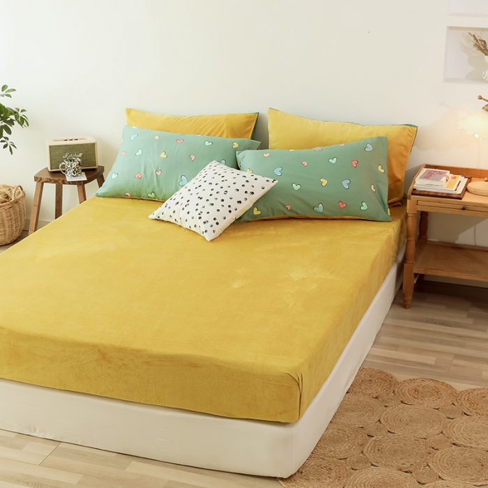 91家纺网 家纺一手货源 找家纺 昔可2019新款13372棉加绒简约系列四件套 七彩爱心-绿