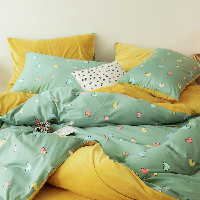 91家纺网 家纺一手货源 找家纺 昔可2019新款13372棉加绒简约系列四件套 七彩爱心-绿