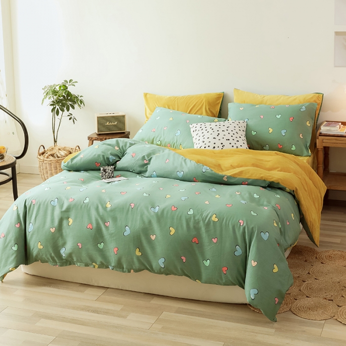 91家纺网 家纺一手货源 找家纺 昔可2019新款13372棉加绒简约系列四件套 七彩爱心-绿