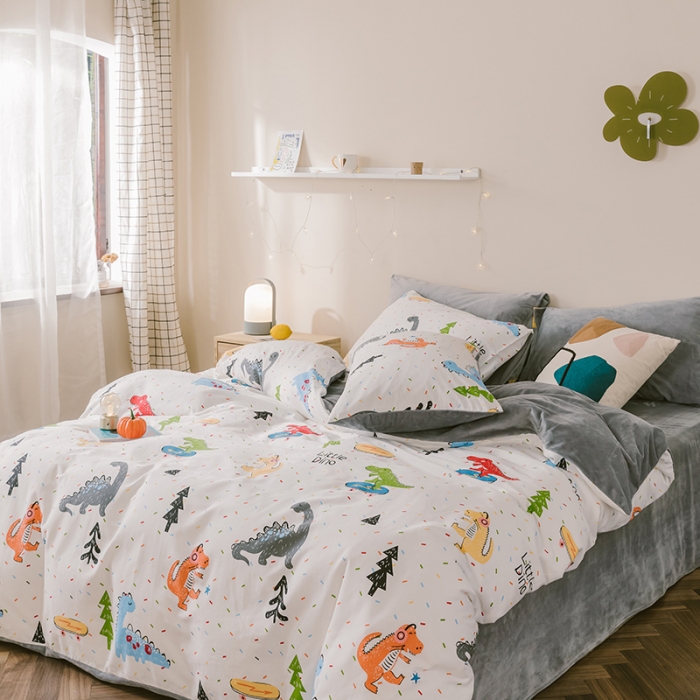 91家纺网 家纺一手货源 找家纺 昔可 2019新款13372棉加绒卡通系列四件套 滑板恐龙