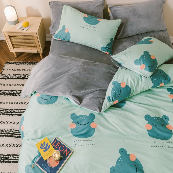 91家纺网 家纺一手货源 找家纺 昔可2019新款13372棉加绒卡通系列四件套 快乐的小青蛙