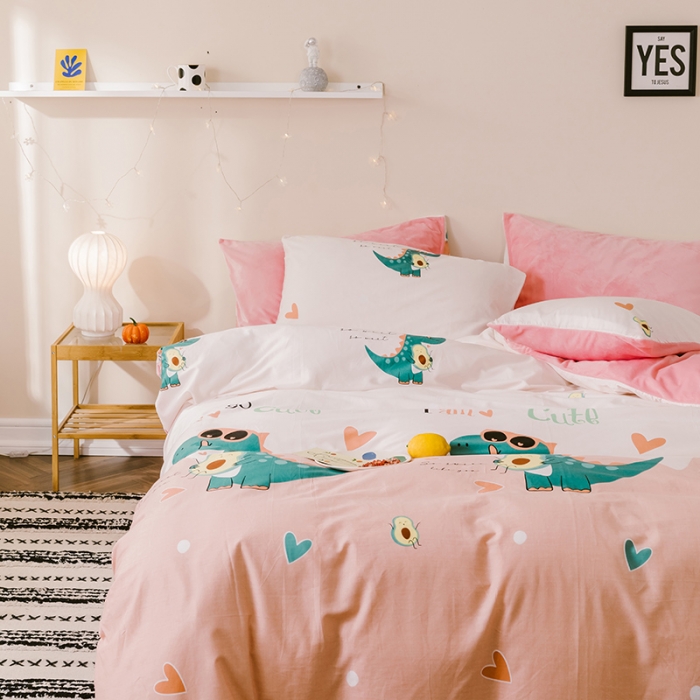 91家纺网 家纺一手货源 找家纺 昔可 2019新款13372棉加绒卡通系列四件套 牛油果恐龙