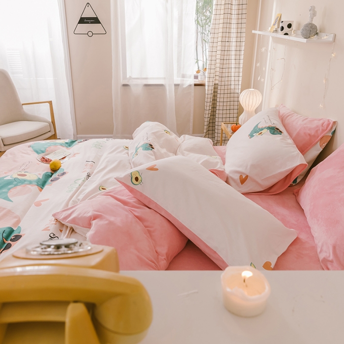 91家纺网 家纺一手货源 找家纺 昔可 2019新款13372棉加绒卡通系列四件套 牛油果恐龙