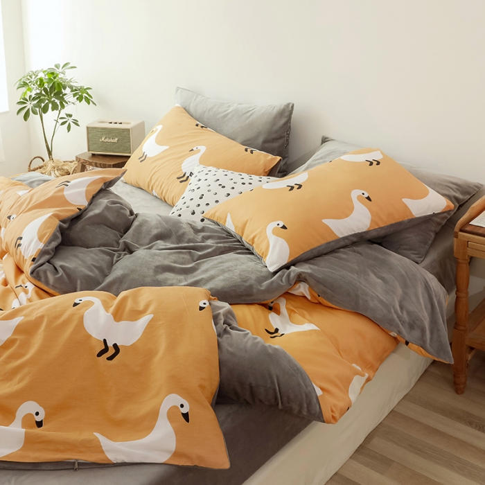 91家纺网 家纺一手货源 找家纺 昔可 2019新款13372棉加绒卡通系列四件套 童真