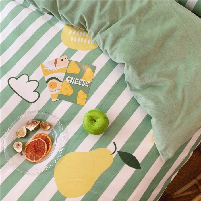 91家纺网 家纺一手货源 找家纺 昔可 2019新款设计师款韩国宝宝绒大版四件套 条纹雪梨