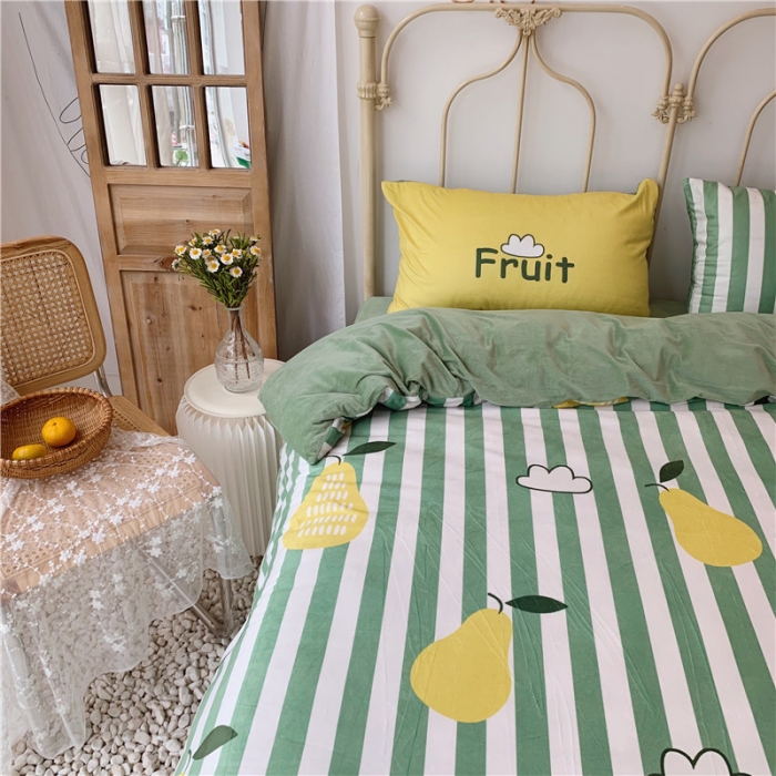 91家纺网 家纺一手货源 找家纺 昔可 2019新款设计师款韩国宝宝绒大版四件套 条纹雪梨