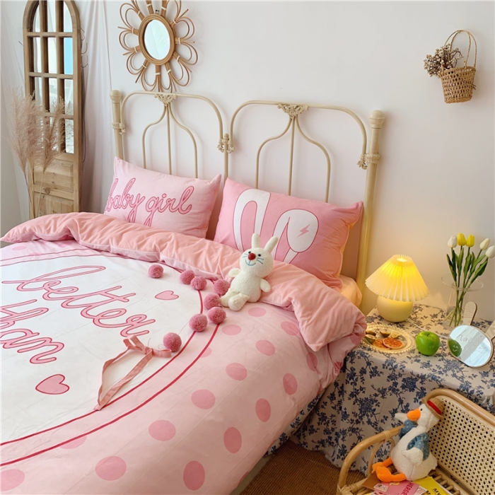 91家纺网 家纺一手货源 找家纺 昔可 2019新款设计师款韩国宝宝绒大版四件套 粉波点