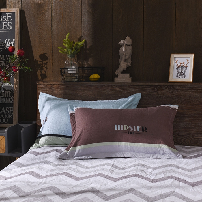 91家纺网 家纺一手货源 找家纺 芃成家纺 磨毛水洗棉四件套 巴黎风情-粉