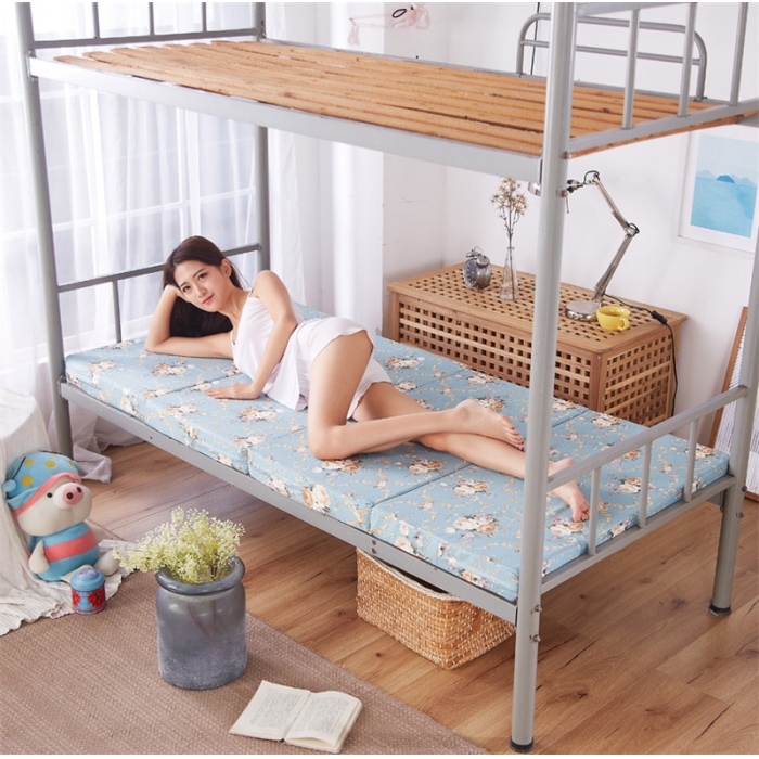 91家纺网 家纺一手货源 找家纺 美达家纺 四折床垫古典蓝