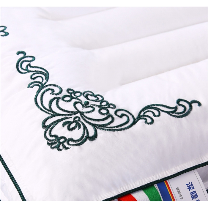 91家纺网 家纺一手货源 找家纺 贤内助 全棉奢绣羽丝定型枕舒适枕安睡枕枕芯枕头 蓝色