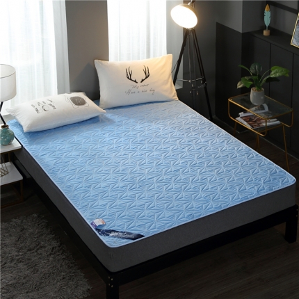 91家纺网 家纺一手货源 找家纺 乐逸家纺 2023新款磨毛防水床垫 蓝色