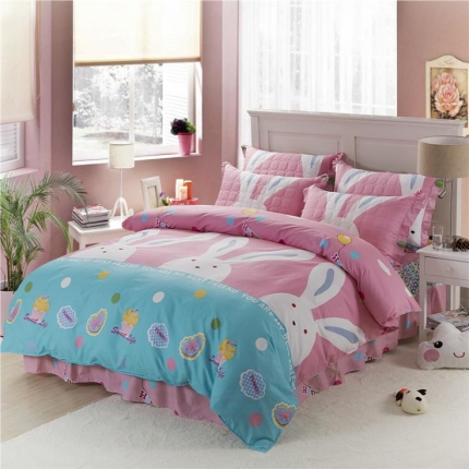 91家纺网 家纺一手货源 找家纺  八十八号家纺 全棉单被套夹棉床群四件套大白兔粉