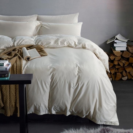 91家纺网 家纺一手货源 找家纺 太古汇家居  60长绒棉（纯色）四件套 脱俗白TGH004C