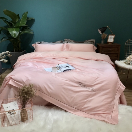 91家纺网 家纺一手货源 找家纺 太古汇 60纯色镂空+字母绣花四件套 林黛粉