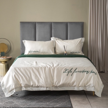 91家纺网 家纺一手货源 找家纺 （总）太古汇 双股纯色双拼绣花宽边四件套