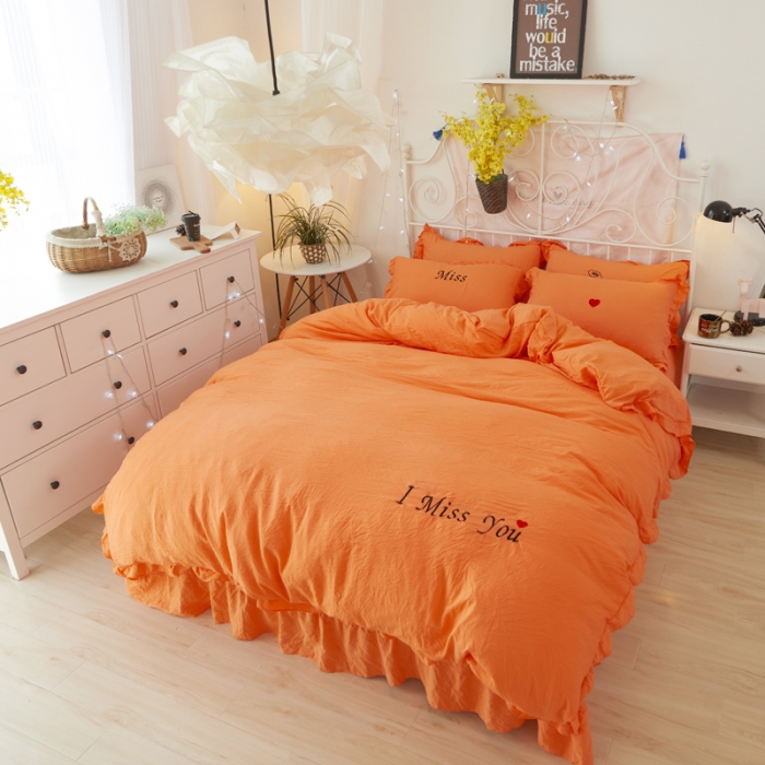 91家纺网 家纺一手货源 找家纺 简爱家纺 2025新款水洗棉绣花四件套床单款 miss橘色