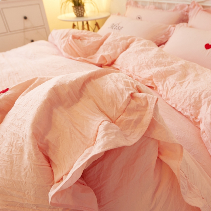 91家纺网 家纺一手货源 找家纺 简爱家纺 2025新款水洗棉绣花四件套床单款 miss玉色