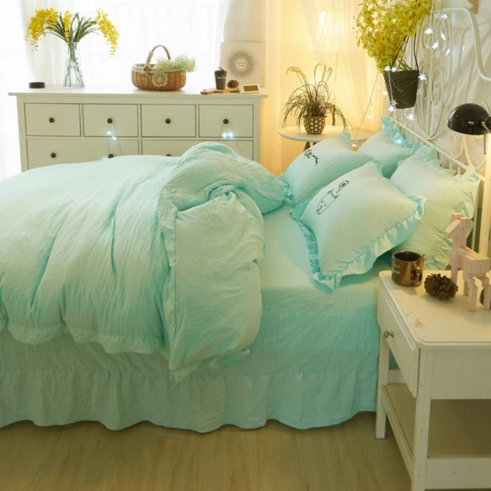 91家纺网 家纺一手货源 找家纺 简爱家纺 2025新款水洗棉绣花四件套床单款 萌猫蓝色