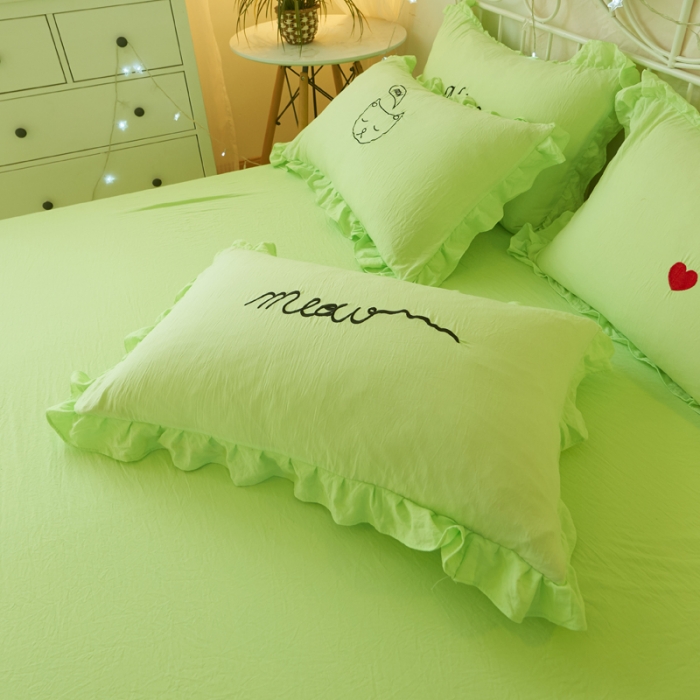 91家纺网 家纺一手货源 找家纺 简爱家纺 2025新款水洗棉绣花四件套床单款 萌猫绿色