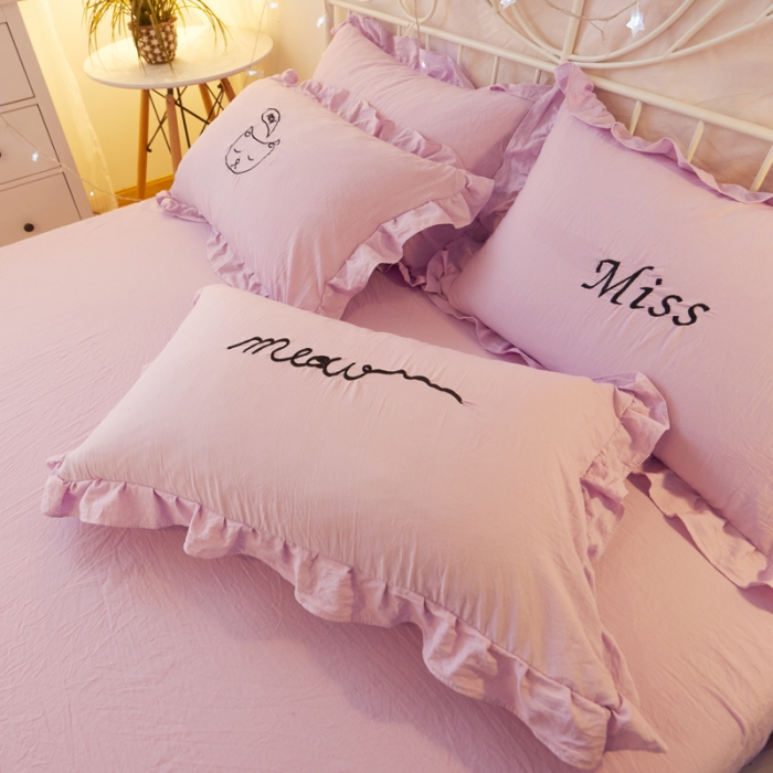 91家纺网 家纺一手货源 找家纺 简爱家纺 2025新款水洗棉绣花四件套床单款 萌猫浅紫